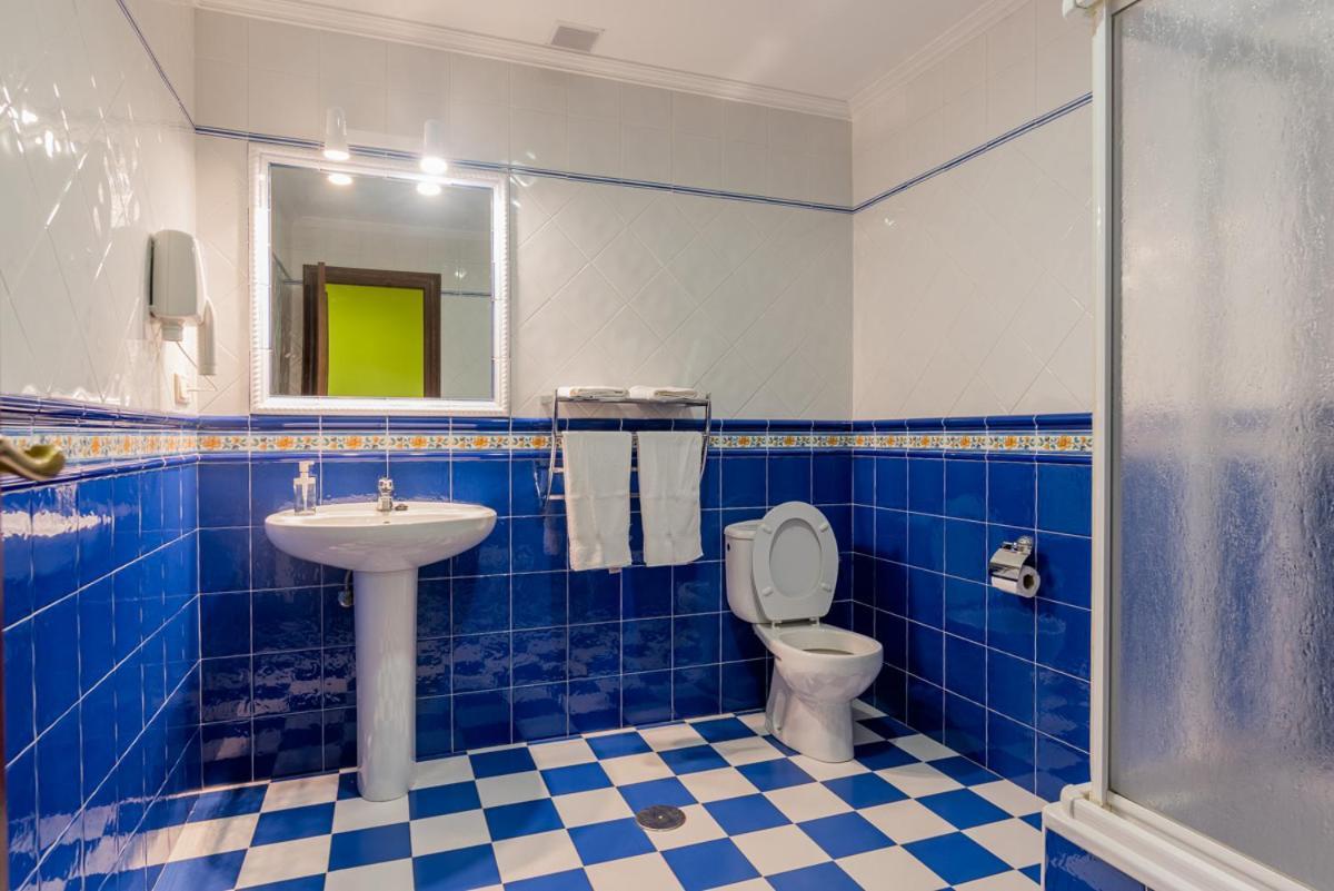 Hotel Y Apartamentos La Lonja Onís Dış mekan fotoğraf